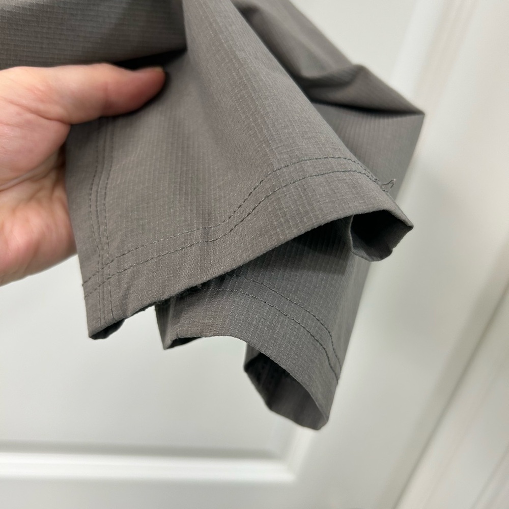 Kuhl Straight-Leg Utility Pants in Taupe - Picture 6 of 11